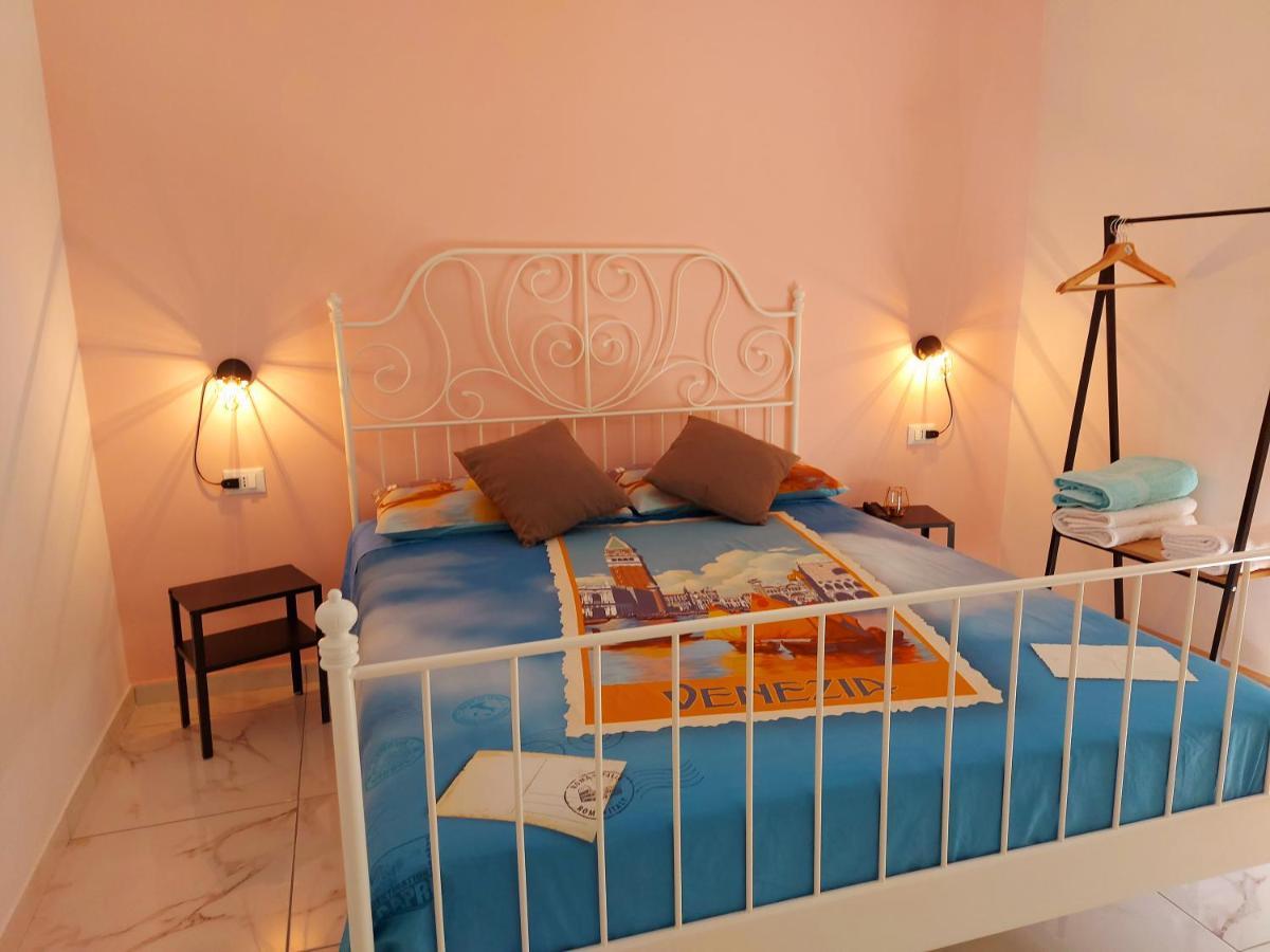 Nel Cuore Di Genova Bagno Privato ภายนอก รูปภาพ